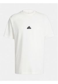 Adidas - adidas T-Shirt Z.N.E. IN7097 Biały Loose Fit. Kolor: biały. Materiał: bawełna #5