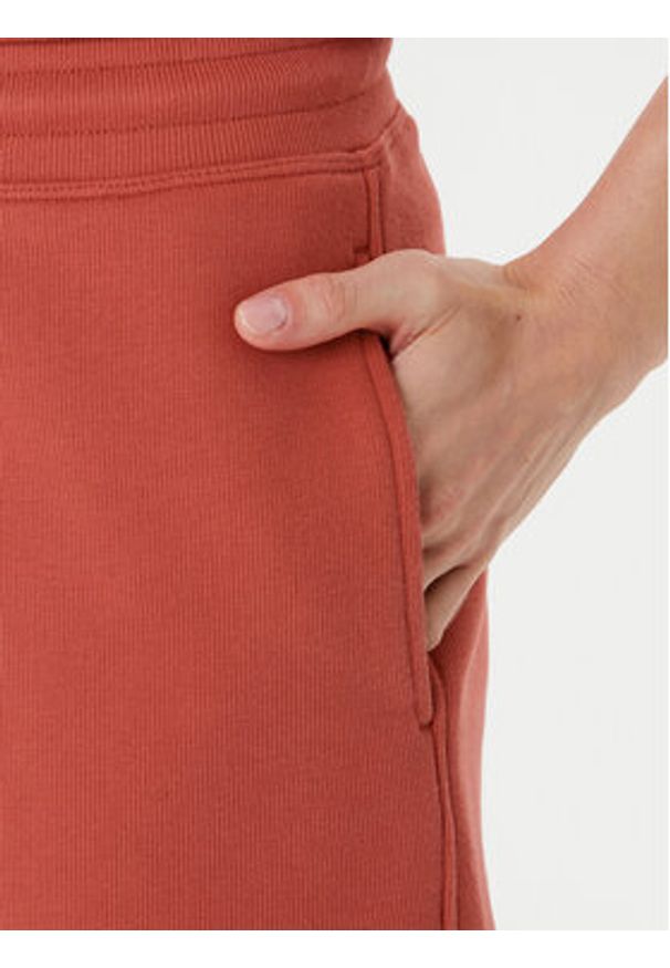 K-Way Szorty sportowe Rika K4147CW Czerwony Regular Fit. Kolor: czerwony. Materiał: bawełna