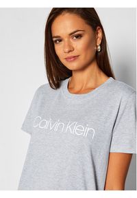 Calvin Klein T-Shirt Core Logo K20K202142 Szary Regular Fit. Kolor: szary. Materiał: bawełna