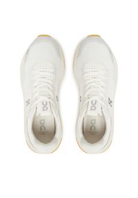 On Sneakersy Cloudnova Form 2 3WE30170924 Biały. Kolor: biały. Materiał: materiał