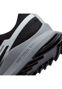 Buty Nike React Pegasus Trail 4 M DJ6158-001 czarne. Okazja: na co dzień. Zapięcie: pasek. Kolor: czarny. Materiał: guma, syntetyk. Szerokość cholewki: normalna. Sport: bieganie #5