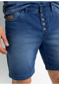 Długie szorty dżinsowe ze stretchem Regular Fit bonprix niebieski "bleached”. Kolor: niebieski. Długość: długie #6