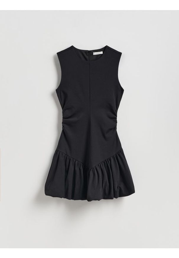 Reserved - Sukienka mini typu bombka - czarny. Kolor: czarny. Materiał: dzianina, bawełna. Typ sukienki: bombki. Długość: mini