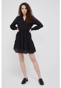Y.A.S sukienka kolor czarny mini rozkloszowana. Kolor: czarny. Materiał: tkanina, bawełna. Długość rękawa: długi rękaw. Wzór: gładki. Typ sukienki: rozkloszowane. Długość: mini #3