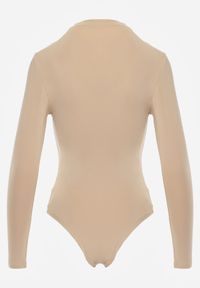 Born2be - Ciemnobeżowe Body z Marszczeniem Rafanbi. Kolor: beżowy. Długość rękawa: długi rękaw. Długość: długie. Styl: elegancki #2