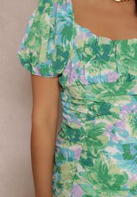 Renee - Zielona Sukienka Oreithathe. Kolor: zielony. Długość rękawa: krótki rękaw. Wzór: nadruk, kwiaty, kolorowy. Długość: mini