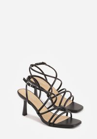 Born2be - Czarne Sandały na Szpilce z Przeplatanymi Paskiami i Kwadratowym Noskiem Baloria. Okazja: na co dzień, na ślub cywilny, na wesele. Zapięcie: pasek. Kolor: czarny. Materiał: jeans. Obcas: na szpilce. Styl: casual, elegancki, klasyczny, wizytowy #4