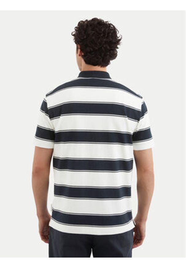Marc O'Polo Polo 522 2145 53046 Czarny Regular Fit. Typ kołnierza: polo. Kolor: czarny. Materiał: bawełna