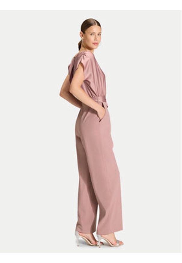Swing Kombinezon 3AD00400 Różowy Regular Fit. Kolor: różowy. Materiał: syntetyk