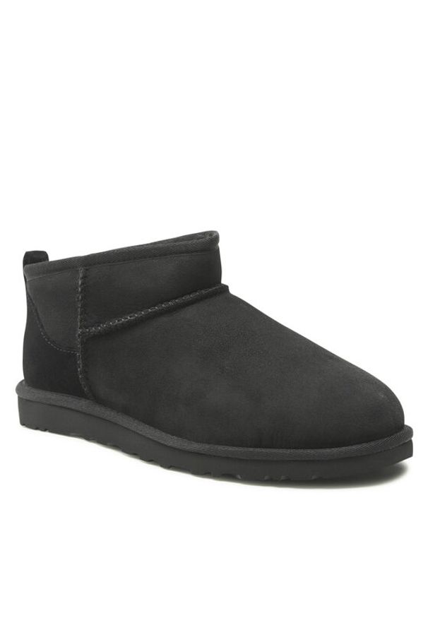 Ugg Śniegowce M Classic Ultra Mini 1137391 Czarny. Kolor: czarny. Materiał: skóra