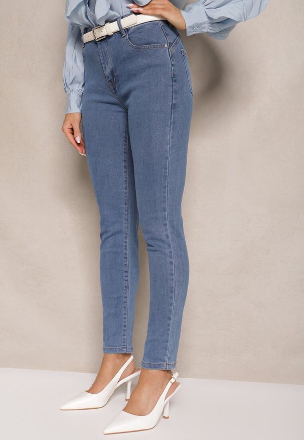 Renee - Niebieskie Jeansy z Bawełną High Waist Hreadia. Okazja: na co dzień. Stan: podwyższony. Kolor: niebieski. Styl: casual