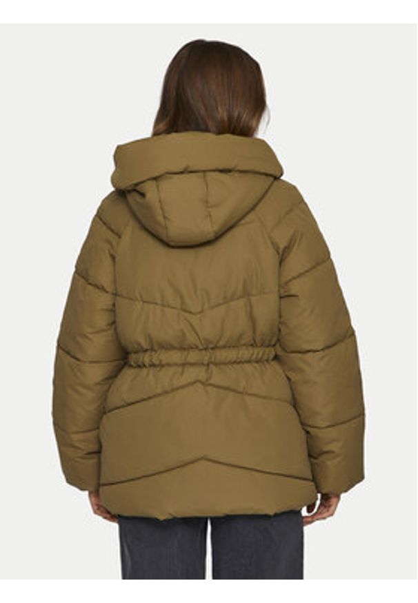 Vila Kurtka zimowa Bumble 14098374 Brązowy Loose Fit. Kolor: brązowy. Materiał: syntetyk. Sezon: zima