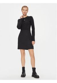 Calvin Klein Jeans Sukienka codzienna Milano Spacer Mix Outfit Dress J20J222528 Czarny Regular Fit. Okazja: na spacer, na co dzień. Kolor: czarny. Materiał: wiskoza, syntetyk. Typ sukienki: proste. Styl: casual #2
