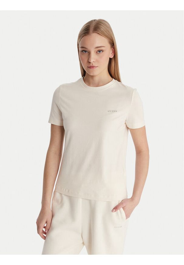 Guess T-Shirt V6RI07 J1314 Écru Regular Fit. Kolor: kremowy. Materiał: bawełna
