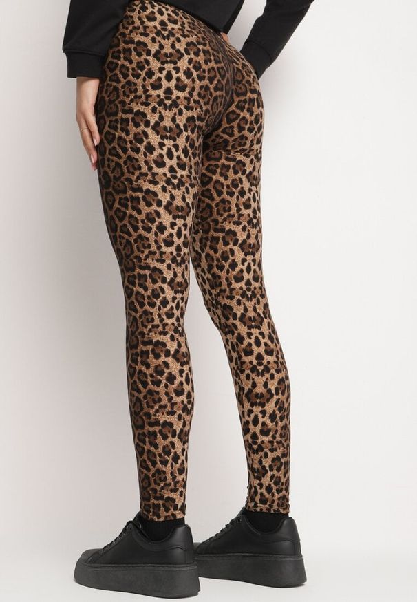 Born2be - Brązowe Panterkowe Wiskozowe Legginsy Vortina. Okazja: na imprezę, na co dzień. Kolor: brązowy. Materiał: wiskoza. Styl: klasyczny, casual, elegancki