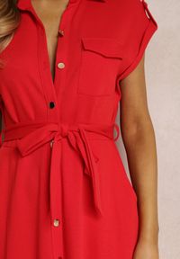 Renee - Czerwona Sukienka Koszulowa Eiditrite. Okazja: na co dzień. Kolor: czerwony. Materiał: tkanina, materiał, bawełna. Wzór: gładki, jednolity, aplikacja. Sezon: lato. Typ sukienki: koszulowe. Styl: casual #3