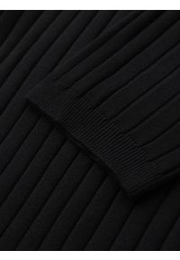 Ombre Clothing - Męska koszulka polo z wiskozą SLIM FIT w pionowy prążek – czarna V1 OM-POSS-0143 - XXL. Typ kołnierza: polo. Kolor: czarny. Materiał: wiskoza. Wzór: prążki. Styl: klasyczny, elegancki #5