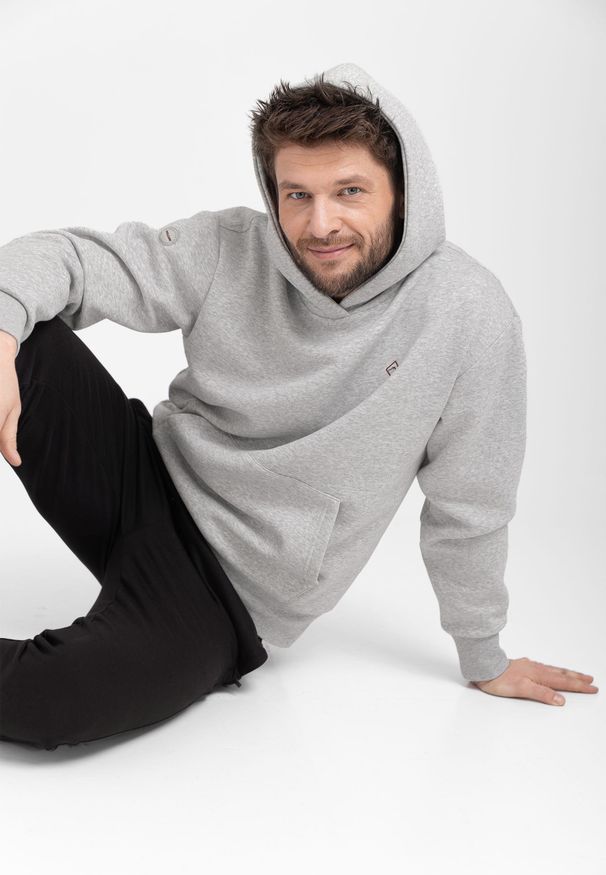 Volcano - Bluza kangurka B-CARO. Okazja: na co dzień. Typ kołnierza: kaptur. Materiał: poliester, bawełna, materiał. Wzór: aplikacja, gładki. Styl: casual