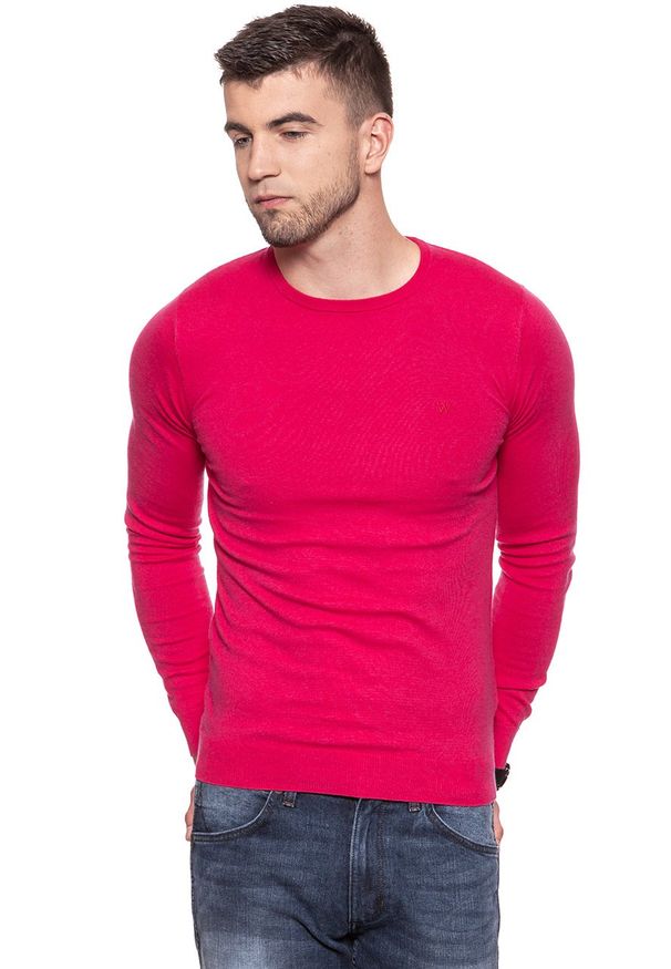 Wrangler - MĘSKI SWETER WRANGLER CREW KNIT BRIGHT ROSE W85672PVC. Kolor: różowy