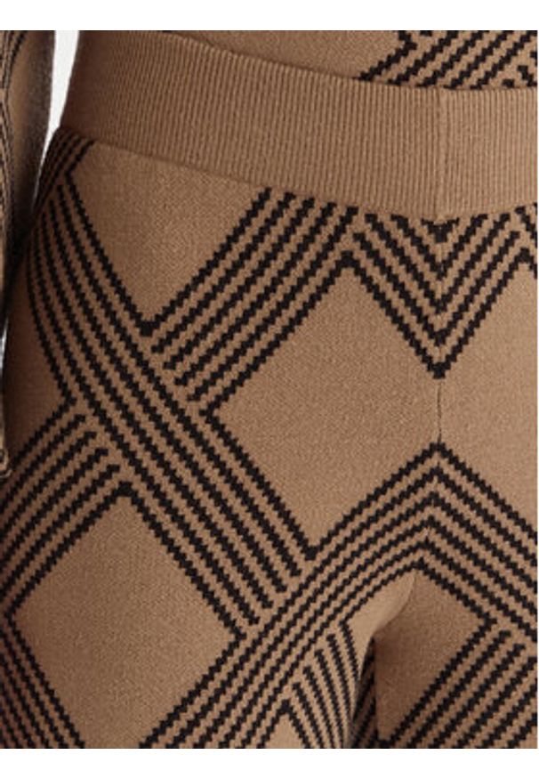 only - ONLY Spodnie dzianinowe Anny 15327634 Beżowy Loose Fit. Kolor: beżowy. Materiał: wiskoza, syntetyk