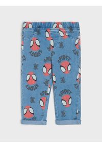 Sinsay - Spodnie jeansowe Spidey & His Amazing Friends - granatowy. Kolor: niebieski. Materiał: jeans