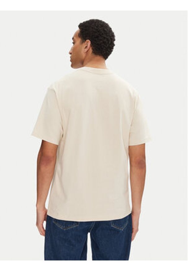 Vans T-Shirt Left Chest II VN000P1P Beżowy Loose Fit. Kolor: beżowy. Materiał: bawełna
