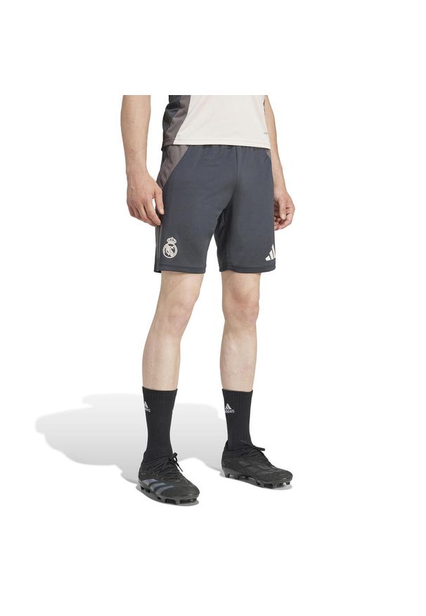Adidas - Spodenki treningowe Real Madrid 2024/25. Kolor: szary. Sport: piłka nożna