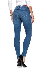 Wrangler - WRANGLER HIGH RISE SKINNY PIXI BLUE W27HFS17R. Stan: podwyższony #10