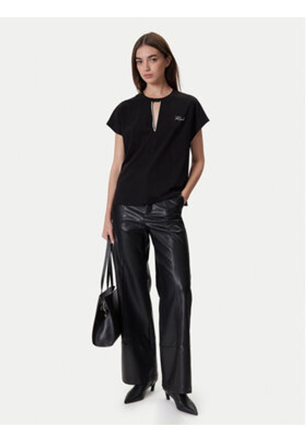 Karl Lagerfeld - KARL LAGERFELD Bluzka A4W17046 Czarny Relaxed Fit. Typ kołnierza: dekolt w karo. Kolor: czarny. Materiał: bawełna