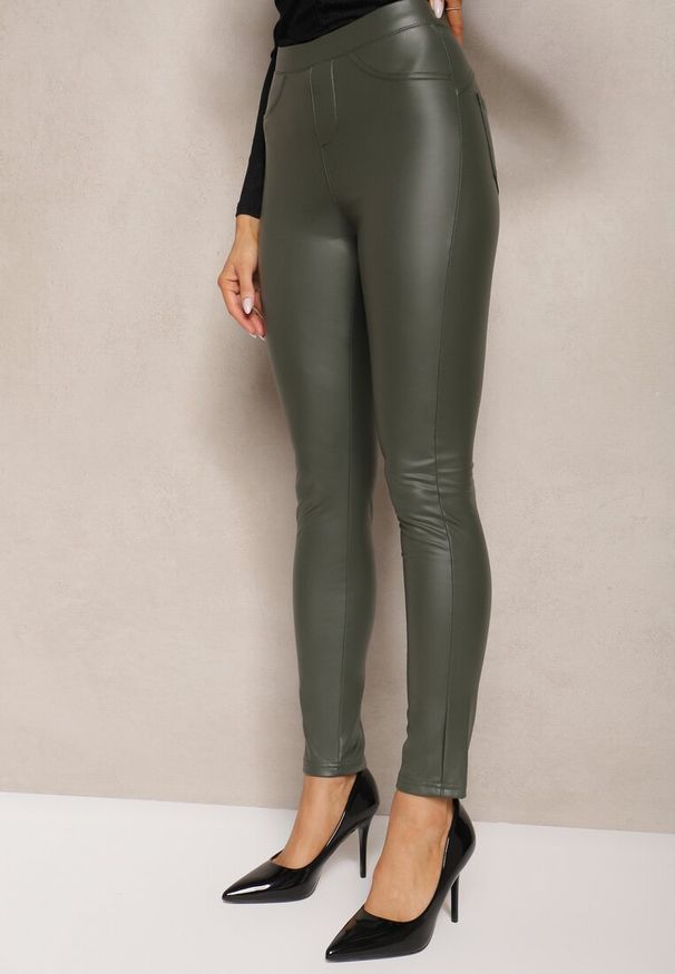 Renee - Ciemnozielone Legginsy z Imitacji Skóry High Waist Noriel. Stan: podwyższony. Kolor: zielony. Materiał: skóra. Sezon: zima