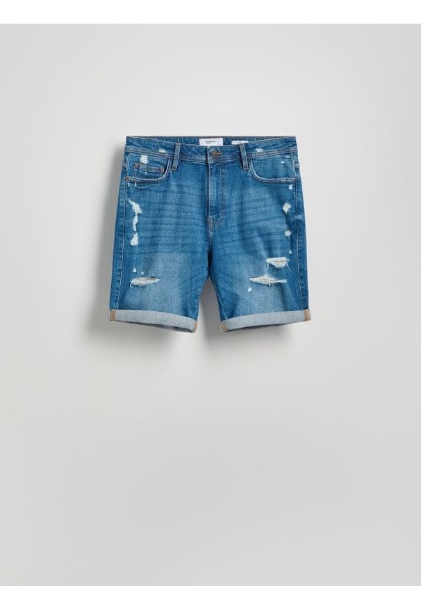 Reserved - Jeansowe szorty slim fit - niebieski. Kolor: niebieski. Materiał: jeans