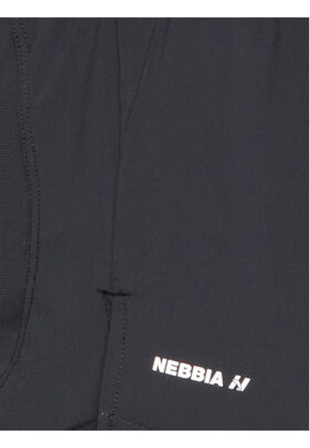NEBBIA Szorty sportowe 44201 Czarny Loose Fit. Kolor: czarny. Materiał: syntetyk