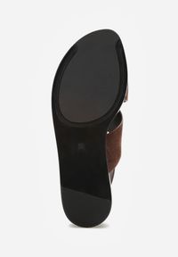 Born2be - Brązowe Sandały Vices w Stylu Japonek Melavella. Okazja: na co dzień. Zapięcie: sprzączka. Kolor: brązowy. Sezon: lato. Styl: casual #7