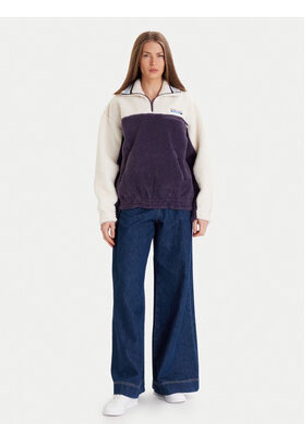 Lacoste Polar SF5266 Granatowy Oversize. Kolor: niebieski. Materiał: syntetyk