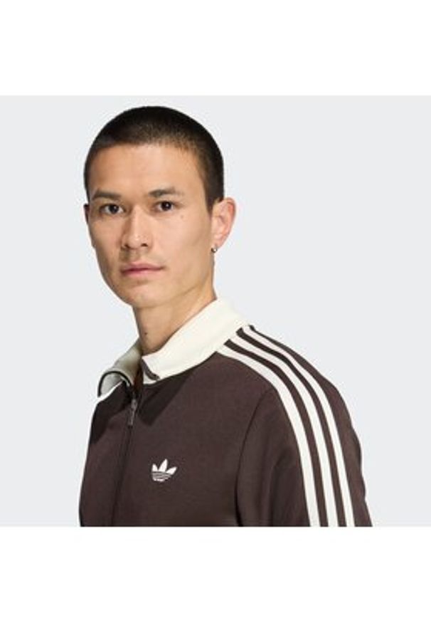 Adidas - adidas Bluza adicolor Classic KE1665 Brązowy Slim Fit. Kolor: brązowy. Materiał: bawełna