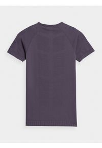 4f - Koszulka trekkingowa slim oddychająca damska. Kolor: fioletowy. Materiał: materiał, włókno, dzianina. Długość rękawa: raglanowy rękaw