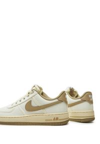 Nike Sneakersy Wmns Air Force 1 HF4263 Écru. Materiał: skóra. Model: Nike Air Force #6