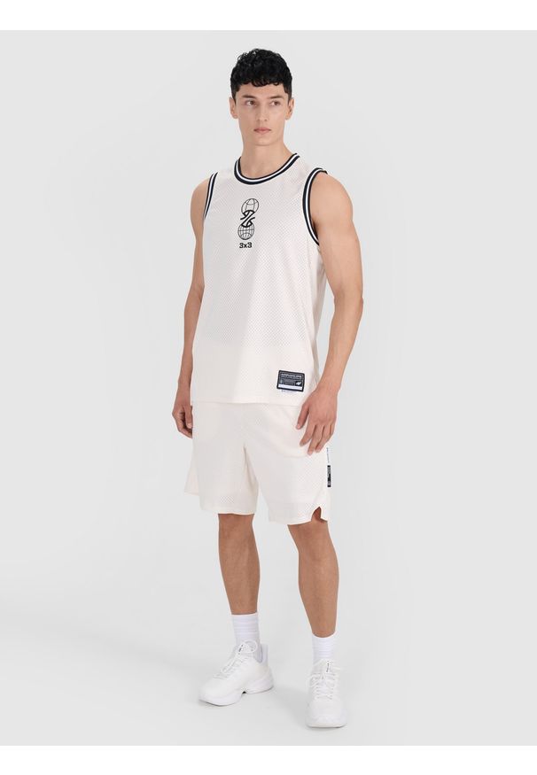 4f - 4F Tank top do koszykówki oversize szybkoschnący męski - biały L. Kolor: biały. Materiał: syntetyk, włókno, dzianina, materiał. Długość rękawa: na ramiączkach. Wzór: ażurowy, gładki. Sport: koszykówka
