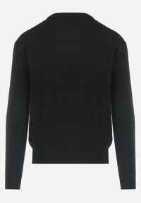 Born2be - Czarny Sweter z Trójkątnym Dekoltem i Wełną Mathie. Kolor: czarny. Materiał: wełna. Sezon: jesień, zima #2