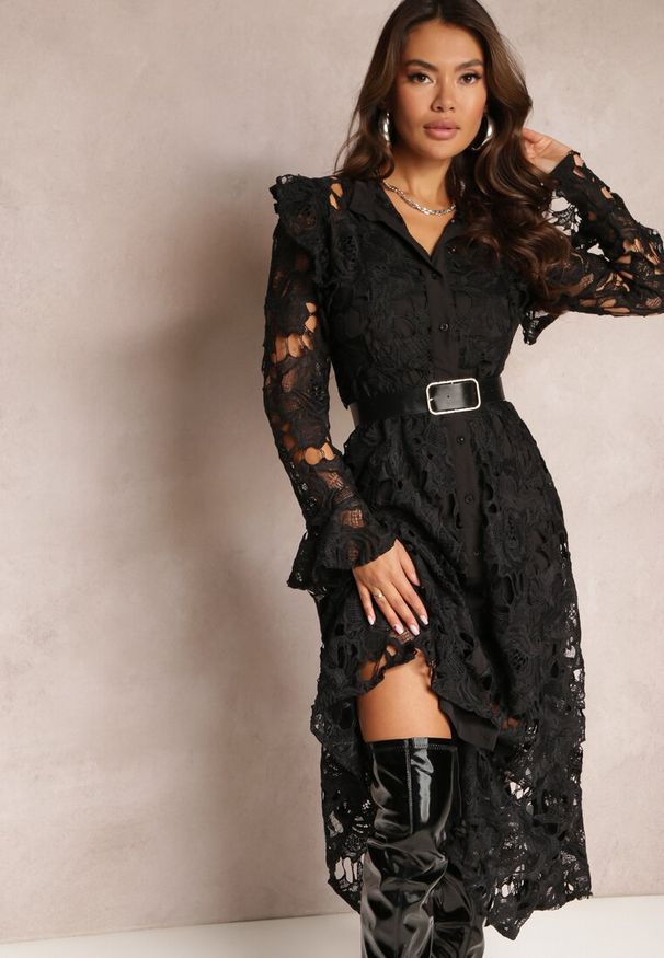 Renee - Czarna Koronkowa Maxi Sukienka o Rozkloszowanym Fasonie Sedumma. Kolor: czarny. Materiał: koronka. Długość: maxi