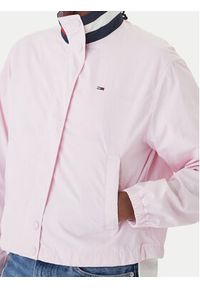 Tommy Jeans Kurtka przejściowa Essential DW0DW20439 Różowy Regular Fit. Kolor: różowy. Materiał: syntetyk #6
