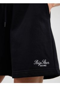 Big-Star - Szorty damskie dresowe czarne Arisala 906. Okazja: na co dzień. Kolor: czarny. Materiał: dresówka. Wzór: haft, ze splotem. Styl: wakacyjny, casual #5