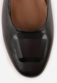 Renee - Czarne Czółenka w Stylu Retro ze Skórzaną Wkładką Faylina. Okazja: na imprezę. Kolor: czarny. Materiał: skóra. Obcas: na obcasie. Styl: retro. Wysokość obcasa: niski #8