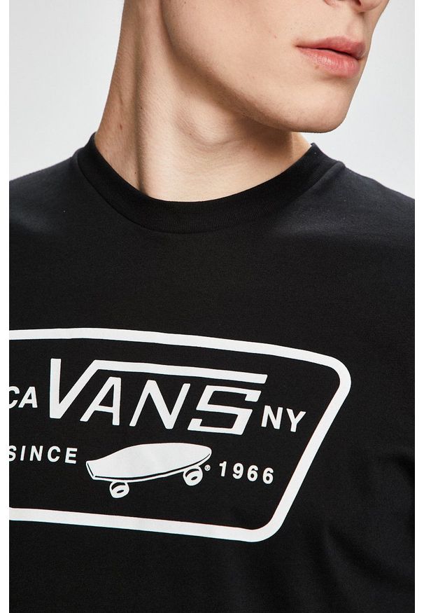 Vans - T-shirt. Okazja: na co dzień. Kolor: czarny. Materiał: dzianina. Wzór: nadruk. Styl: casual