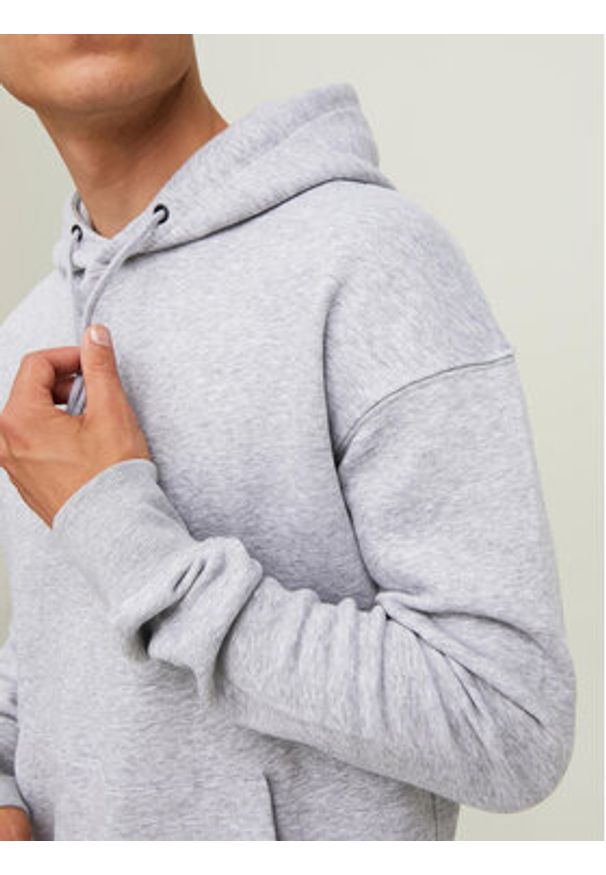 Jack & Jones Bluza Star 12208157 Szary Relaxed Fit. Kolor: szary. Materiał: syntetyk