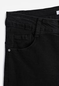 Renee - Czarne Jeansy o Fasonie Skinny Push Up Vosea. Kolor: czarny. Styl: elegancki #6