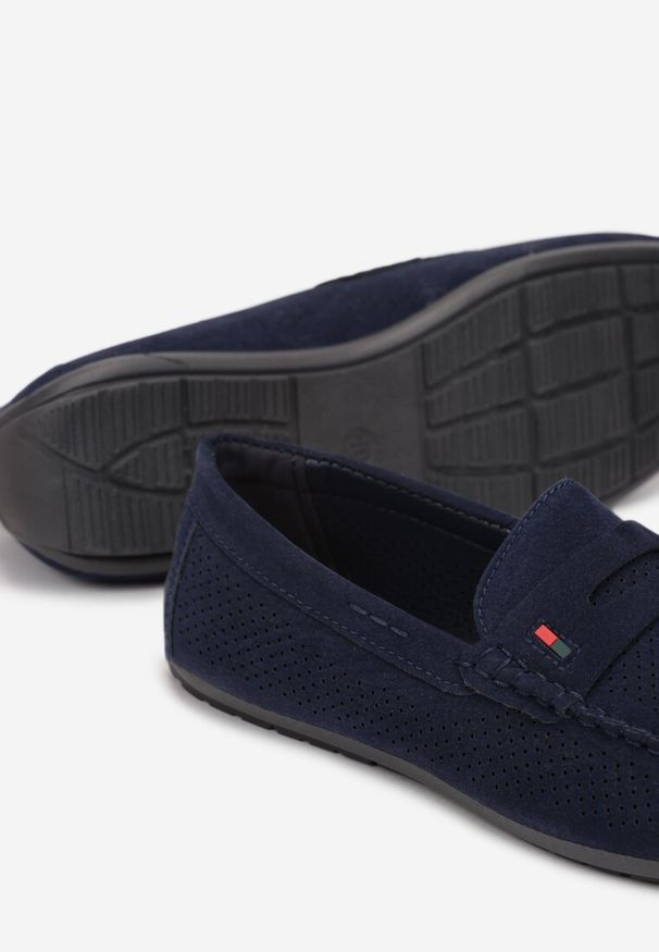 Born2be - Granatowe Półbuty Mokasyny z Perforacją i Wkładką ze Skóry Naturalnej Harene. Kolor: niebieski. Materiał: skóra. Styl: elegancki