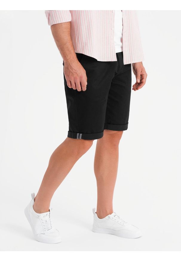 Ombre Clothing - Klasyczne męskie szorty chino z podwiniętą nogawką - czarne V9 OM-SRCS-0197 - XXL. Kolor: czarny. Materiał: bawełna, elastan. Sezon: lato. Styl: klasyczny