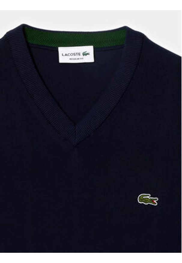 Lacoste Sweter AH1951 Granatowy Regular Fit. Kolor: niebieski. Materiał: bawełna