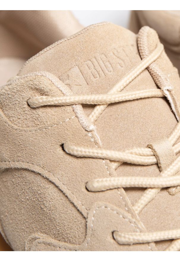 Big-Star - Sneakersy damskie ze skóry naturalnej zamszowej beżowe RR274819 801. Okazja: na co dzień. Kolor: beżowy. Materiał: zamsz, skóra